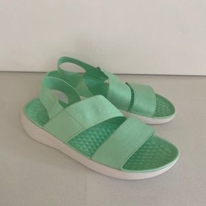 CROCS LiteRide Stretch Women's Size 7 Shoes Comfort Strappy Sandals